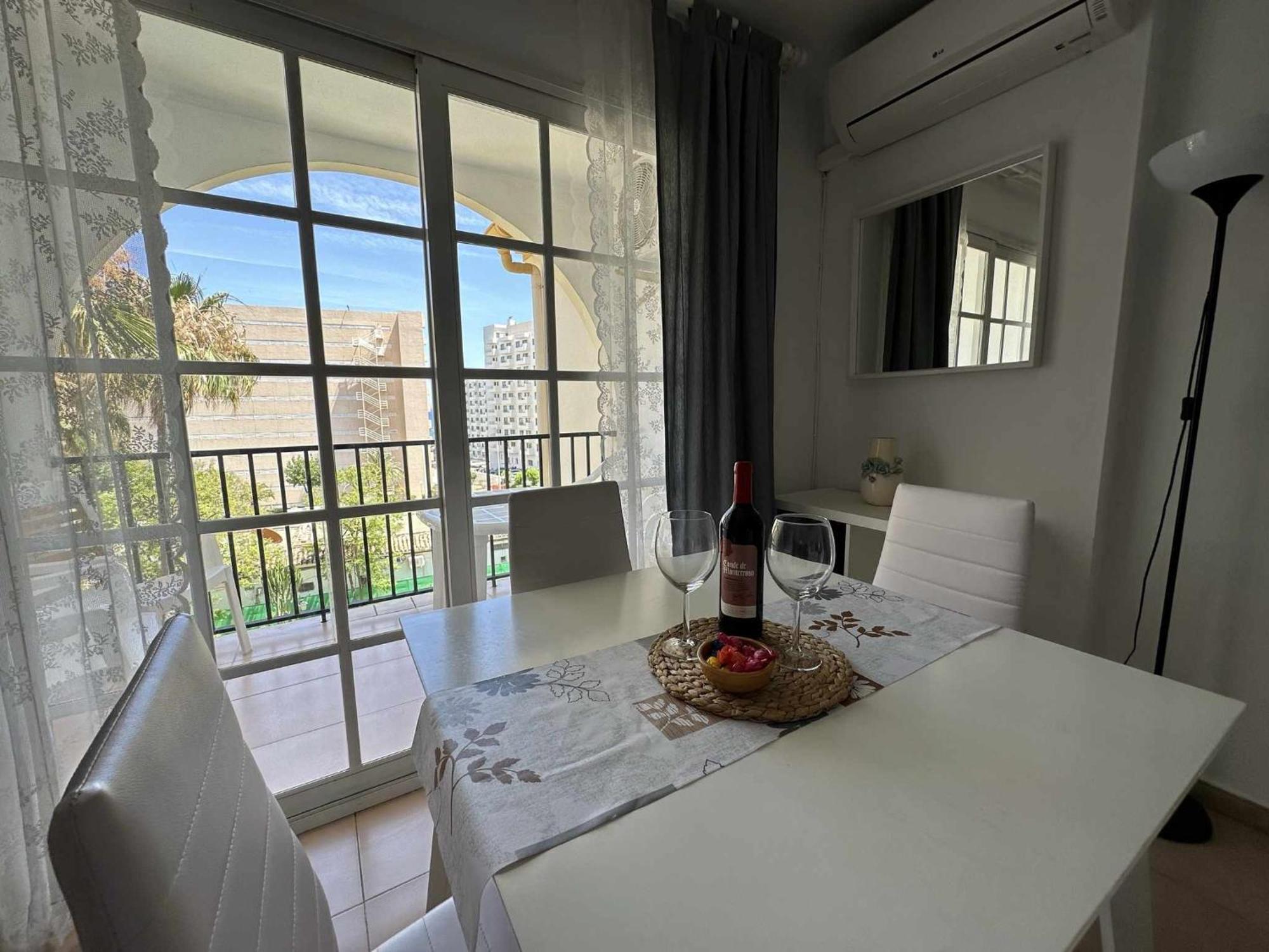Apartamento La Carihuela A 2 Minutos De La Playa Torremolinos Extérieur photo