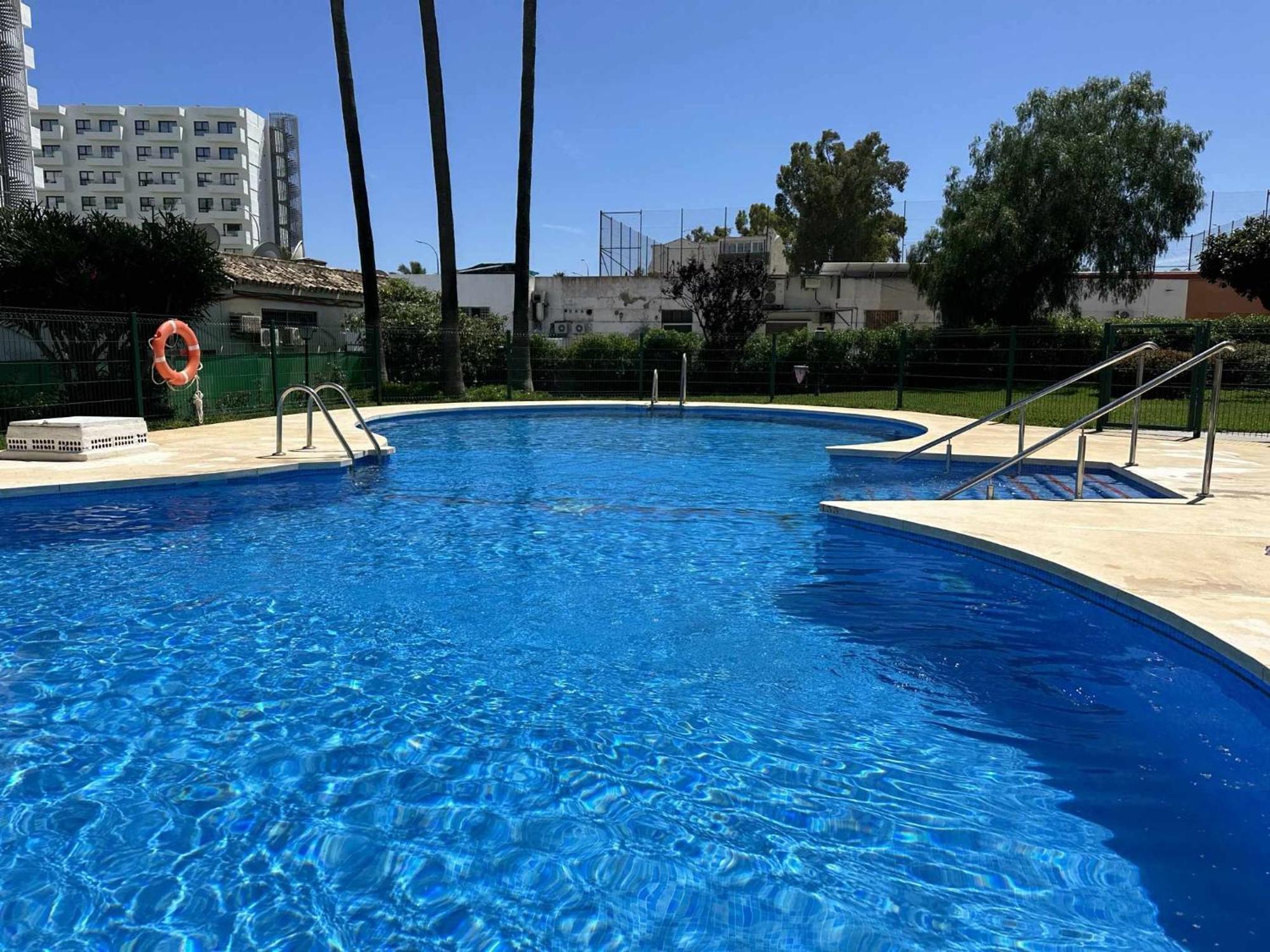 Apartamento La Carihuela A 2 Minutos De La Playa Torremolinos Extérieur photo